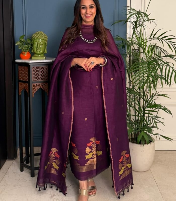 Jamdani Lenin suit set (un stitched)