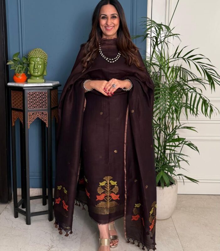 Jamdani Lenin suit set (un stitched)