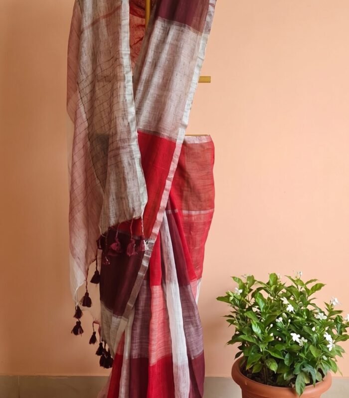 Classy Maroon and brown checks lenin cotton saree